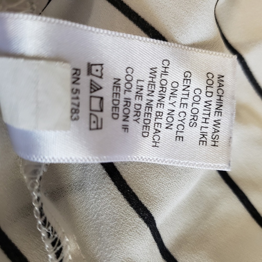Maurices Button Down Shirt Womens XXL White Black Striped Roll Tab Sleeve Blouse - Picture 6 of 6